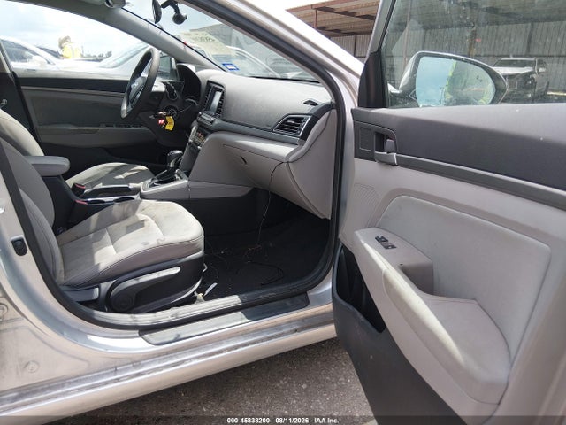 45838200 :رقم المزاد ، 5NPD84LF3JH230525 vin ، 2018 Hyundai Elantra Sel مزاد بيع