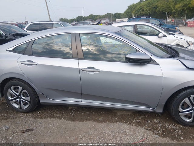 Aukcja sprzedaży 2018 Honda Civic Lx, vin: 2HGFC2F50JH588724, numer aukcji: 45838276