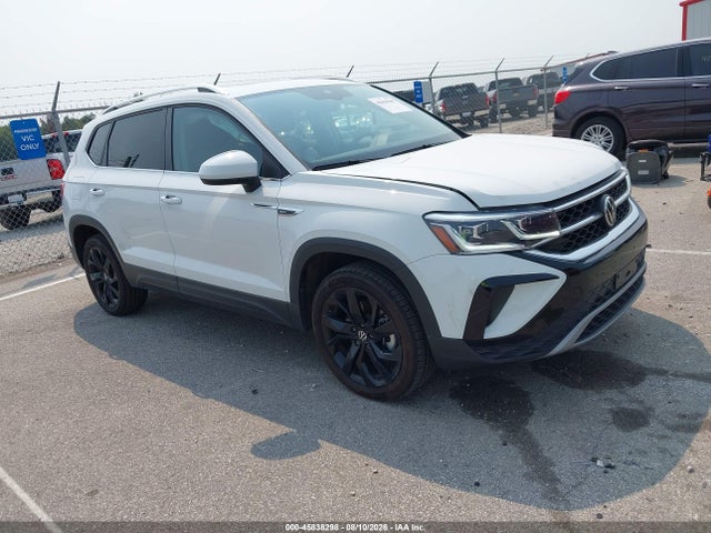 Aukcja sprzedaży 2022 Volkswagen Taos 1.5t Sel, vin: 3VV1X7B29NM001581, numer aukcji: 45838298