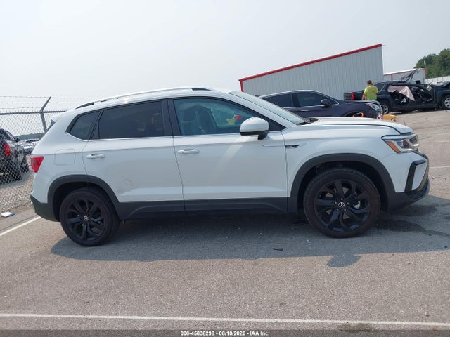 Aukcja sprzedaży 2022 Volkswagen Taos 1.5t Sel, vin: 3VV1X7B29NM001581, numer aukcji: 45838298