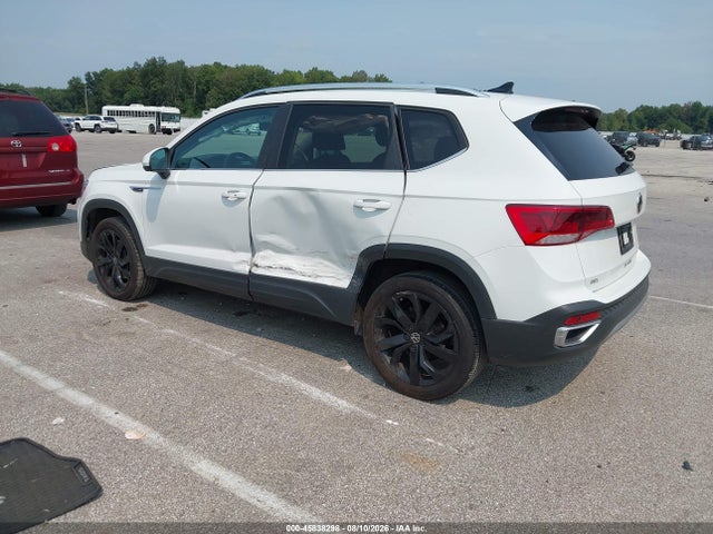 Aukcja sprzedaży 2022 Volkswagen Taos 1.5t Sel, vin: 3VV1X7B29NM001581, numer aukcji: 45838298