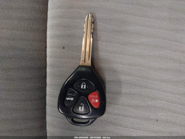 45838300 :رقم المزاد ، 1NXBU4EE3AZ227472 vin ، 2010 Toyota Corolla Le مزاد بيع
