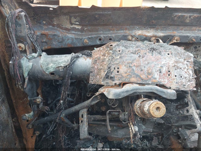 2025 Toyota Rav4 Xle Premium მანქანა იყიდება აუქციონზე, vin: 2T3A1RFV2SW555636, აუქციონის ნომერი: 45838334