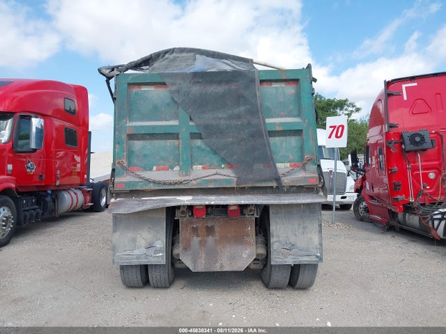 45838341 :رقم المزاد ، 1M2N187Y3KW027590 vin ، 1989 Mack 600 R600 مزاد بيع
