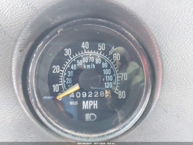 45838341 :رقم المزاد ، 1M2N187Y3KW027590 vin ، 1989 Mack 600 R600 مزاد بيع