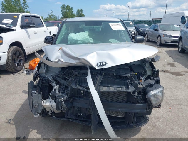 2020 Kia Soul Lx მანქანა იყიდება აუქციონზე, vin: KNDJ22AU4L7024373, აუქციონის ნომერი: 45838378