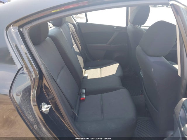45838397 :رقم المزاد ، JM1BL1UG0B1438141 vin ، 2011 Mazda Mazda3 I Sport مزاد بيع
