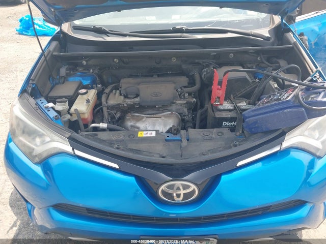 2017 Toyota Rav4 Xle მანქანა იყიდება აუქციონზე, vin: JTMRFREVXHJ122868, აუქციონის ნომერი: 45838400