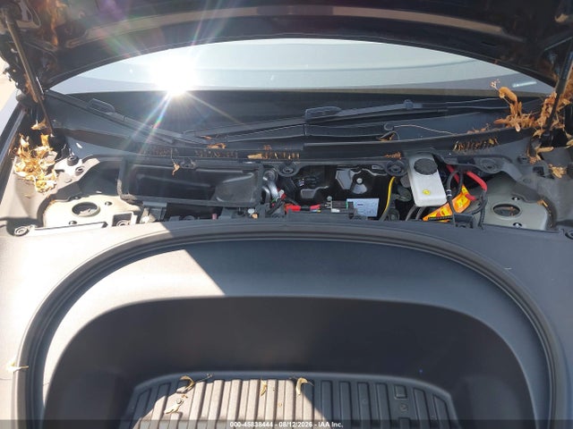 Продаж на аукціоні авто 2025 Tesla Model 3 Long Range Rear-wheel Drive/standard Rear-wheel Drive, vin: 5YJ3E1EA0SF918552, номер лоту: 45838444
