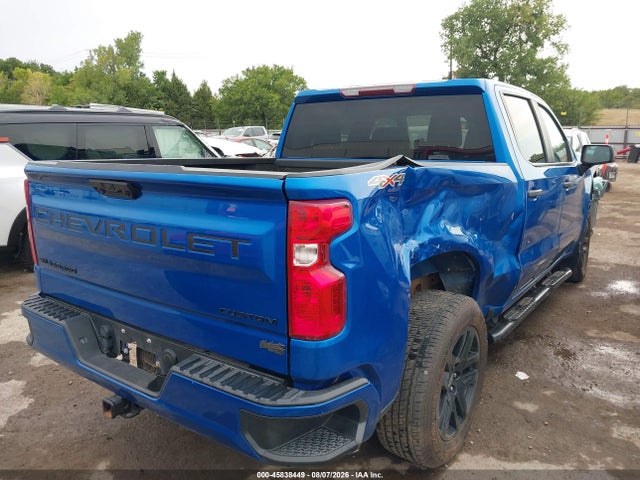 Продаж на аукціоні авто 2023 Chevrolet Silverado 1500 4wd  Short Bed Custom, vin: 3GCPDBEK3PG214124, номер лоту: 45838449