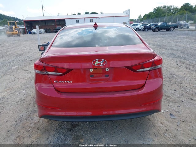 Продажа на аукционе авто 2017 Hyundai Elantra Se, vin: 5NPD84LF5HH052711, номер лота: 45838516