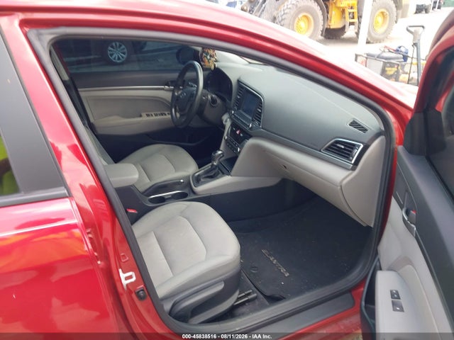 Продажа на аукционе авто 2017 Hyundai Elantra Se, vin: 5NPD84LF5HH052711, номер лота: 45838516