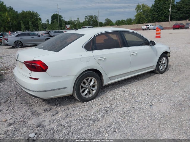 Volkswagen Passat 1.8t S 2017 1VWAT7A33HC004435 Image 4