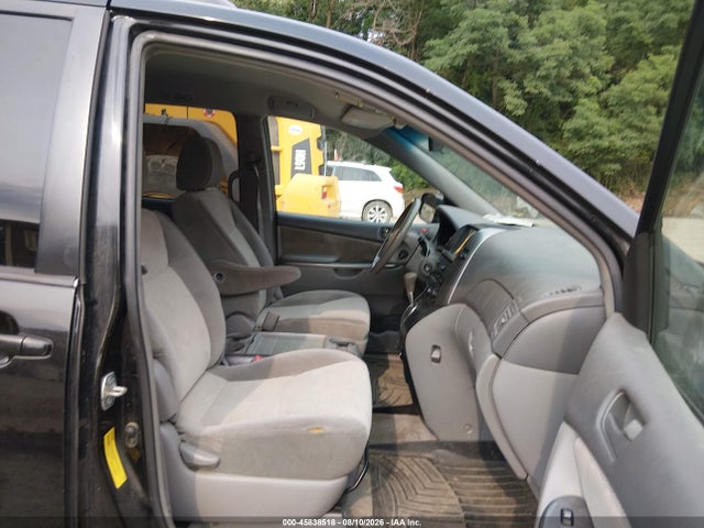 Aukcja sprzedaży 2010 Toyota Sienna Le, vin: 5TDKK4CC0AS295583, numer aukcji: 45838518