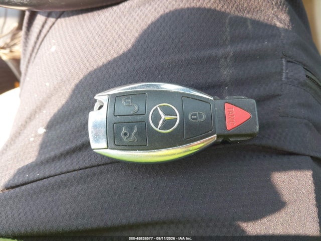 45838577 :رقم المزاد ، WDCTG4GB1FJ110527 vin ، 2015 Mercedes-benz Gla 250 4matic مزاد بيع