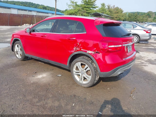 45838577 :رقم المزاد ، WDCTG4GB1FJ110527 vin ، 2015 Mercedes-benz Gla 250 4matic مزاد بيع