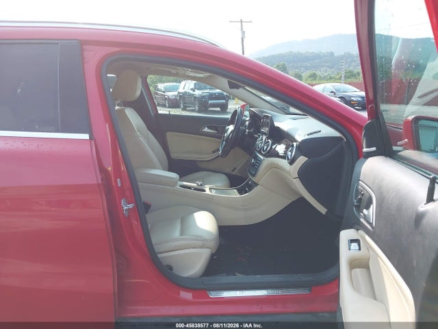 45838577 :رقم المزاد ، WDCTG4GB1FJ110527 vin ، 2015 Mercedes-benz Gla 250 4matic مزاد بيع