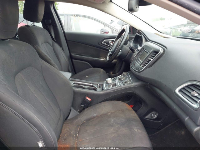 45838578 :رقم المزاد ، 1C3CCCABXFN686215 vin ، 2015 Chrysler 200 Limited مزاد بيع