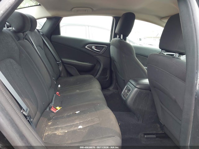 45838578 :رقم المزاد ، 1C3CCCABXFN686215 vin ، 2015 Chrysler 200 Limited مزاد بيع