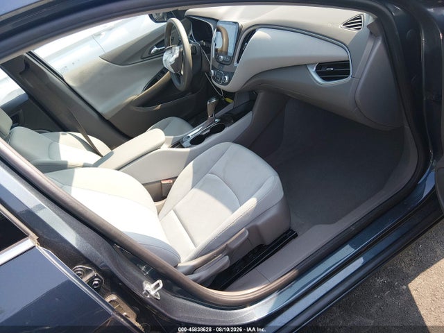 1G1ZC5ST1LF115655 Chevrolet Malibu Fwd 1fl