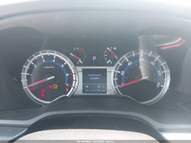 2015 Toyota 4runner Sr5 მანქანა იყიდება აუქციონზე, vin: JTEBU5JR4F5218070, აუქციონის ნომერი: 45838638