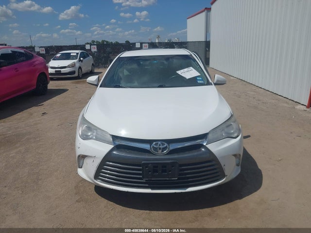 45838644 :رقم المزاد ، 4T1BF1FK7HU386373 vin ، 2017 Toyota Camry Le مزاد بيع