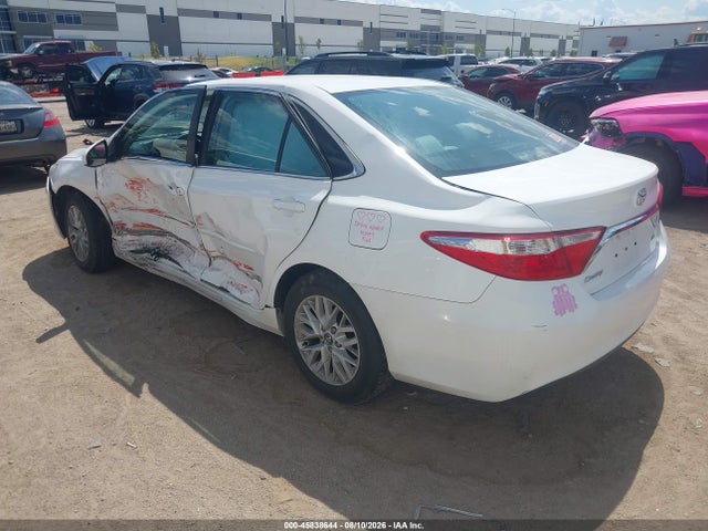 45838644 :رقم المزاد ، 4T1BF1FK7HU386373 vin ، 2017 Toyota Camry Le مزاد بيع