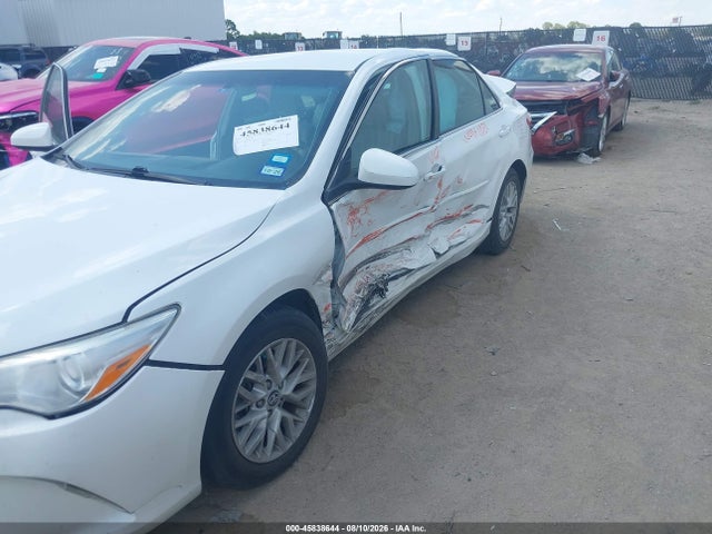 45838644 :رقم المزاد ، 4T1BF1FK7HU386373 vin ، 2017 Toyota Camry Le مزاد بيع