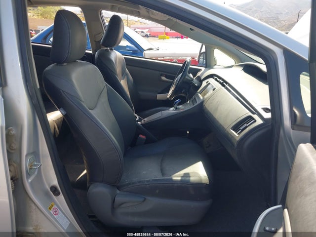 Toyota Prius Four 2014 JTDKN3DUXE1795438 Image 5