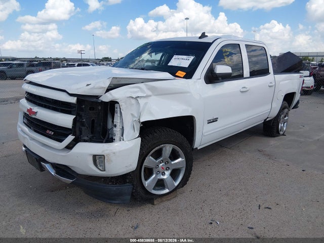 Chevrolet Silverado 1500 2lt 2018 3GCUKREC9JG496044 Image 2