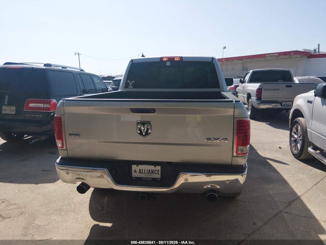 45838841 :رقم المزاد ، 1C6RR7NM3JS254722 vin ، 2018 Ram 1500 مزاد بيع