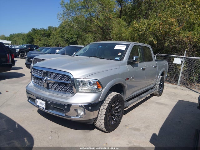 45838841 :رقم المزاد ، 1C6RR7NM3JS254722 vin ، 2018 Ram 1500 مزاد بيع