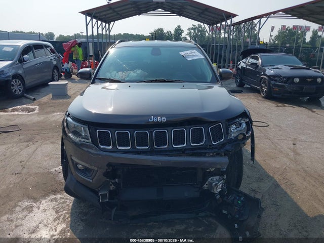 2018 Jeep Compass Latitude 4x4 მანქანა იყიდება აუქციონზე, vin: 3C4NJDBB3JT360733, აუქციონის ნომერი: 45838905