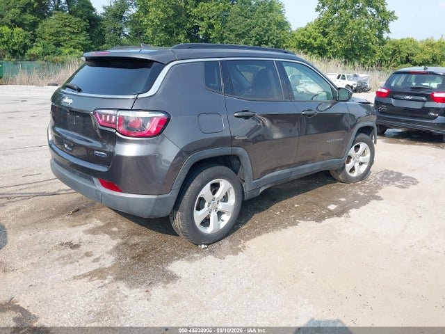 2018 Jeep Compass Latitude 4x4 მანქანა იყიდება აუქციონზე, vin: 3C4NJDBB3JT360733, აუქციონის ნომერი: 45838905