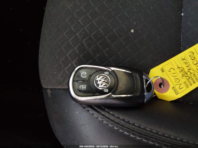 45838928 :رقم المزاد ، KL4CJESM9NB512160 vin ، 2022 Buick Encore Awd Preferred مزاد بيع