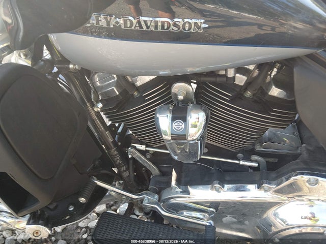 Harley-Davidson FLHTK 2019 1HD1KEF18KB602002 Image 9