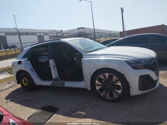 Продажа на аукционе авто 2026 Audi Q8 Premium Plus 55 Tfsi Quattro Tiptronic, vin: WA1EVBF10TD015107, номер лота: 45839017