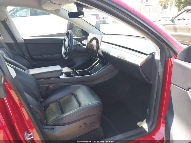 Продаж на аукціоні авто 2020 Tesla Model Y Long Range Dual Motor All-wheel Drive/performance Dual Motor All-wheel Drive, vin: 5YJYGDEF8LF002376, номер лоту: 45839039