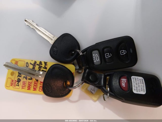 5NPD74LF5LH608883 Hyundai ELANTRA SE