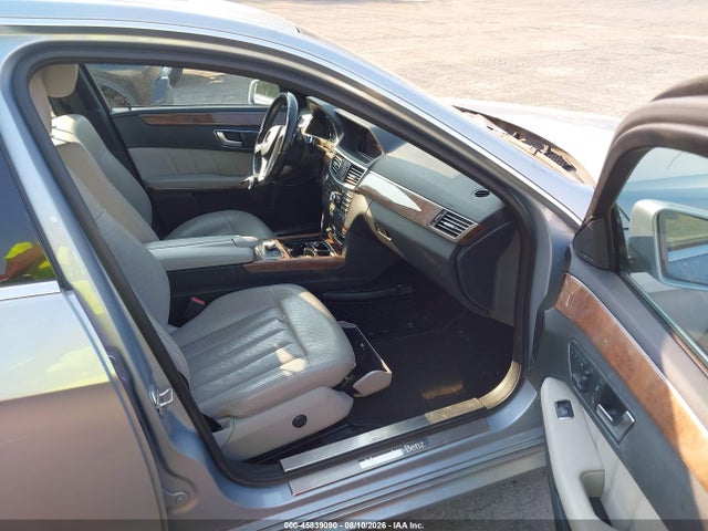 Продаж на аукціоні авто 2013 Mercedes-benz E 550 4matic, vin: WDDHF9BB9DA750362, номер лоту: 45839090
