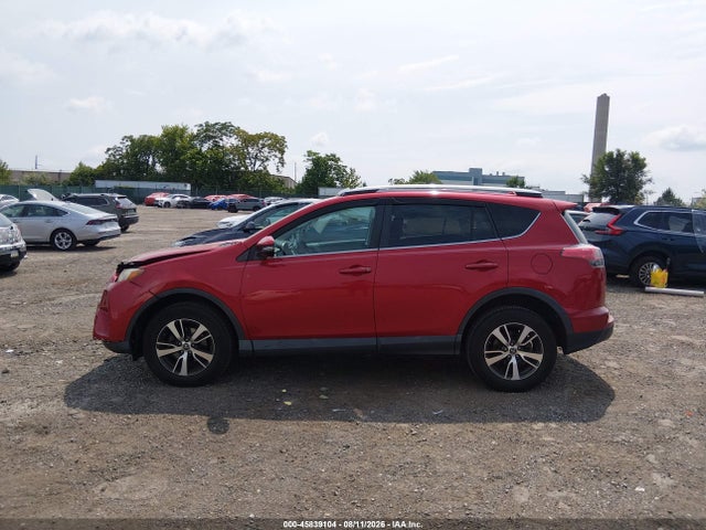 Aukcja sprzedaży 2017 Toyota Rav4 Xle, vin: 2T3RFREV2HW563203, numer aukcji: 45839104