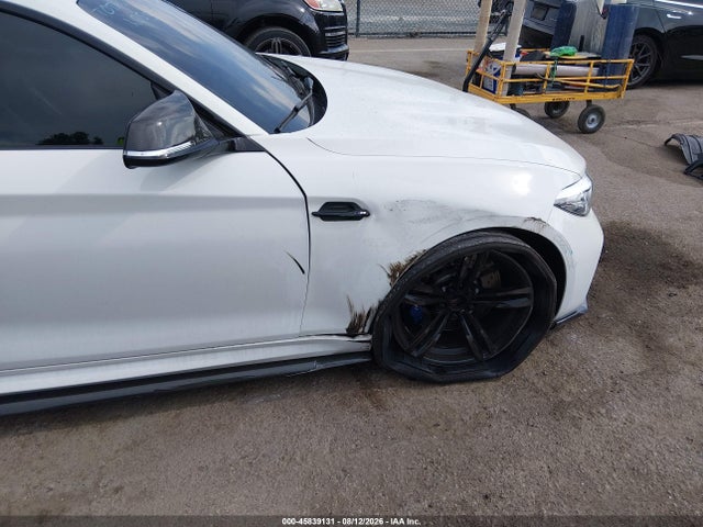 BMW M2 2018 WBS1J5C55JVD36085 Image 17