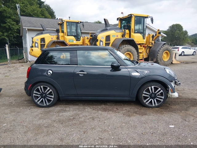 Продажа на аукционе авто 2019 Mini Hardtop Cooper S, vin: WMWXP7C55K2C62727, номер лота: 45839149