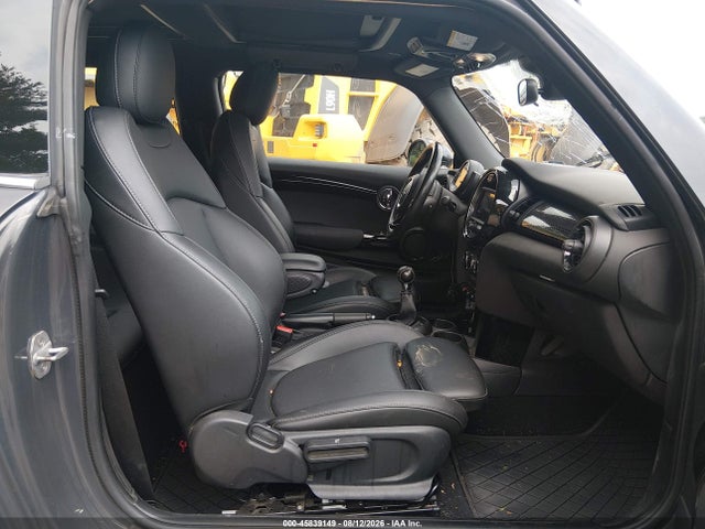 Продажа на аукционе авто 2019 Mini Hardtop Cooper S, vin: WMWXP7C55K2C62727, номер лота: 45839149