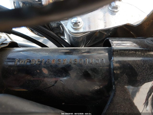 1999 Honda Vt1100 C მანქანა იყიდება აუქციონზე, vin: 1HFSC1803XA301401, აუქციონის ნომერი: 45839185