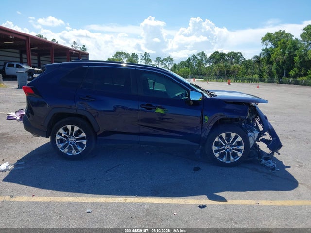 Aukcja sprzedaży 2021 Toyota Rav4 Xle Premium, vin: 2T3C1RFV4MW158201, numer aukcji: 45839187