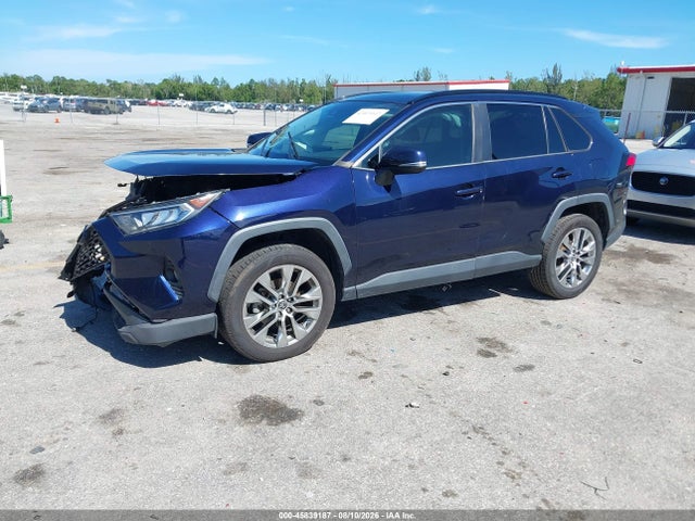 Aukcja sprzedaży 2021 Toyota Rav4 Xle Premium, vin: 2T3C1RFV4MW158201, numer aukcji: 45839187