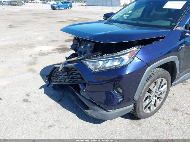 Aukcja sprzedaży 2021 Toyota Rav4 Xle Premium, vin: 2T3C1RFV4MW158201, numer aukcji: 45839187
