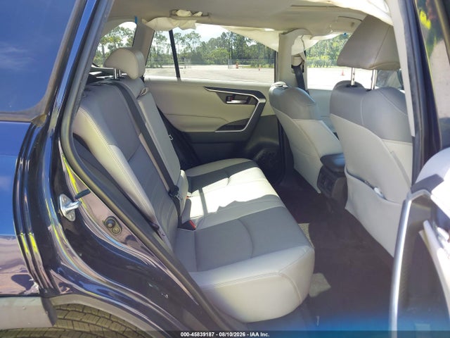 Aukcja sprzedaży 2021 Toyota Rav4 Xle Premium, vin: 2T3C1RFV4MW158201, numer aukcji: 45839187
