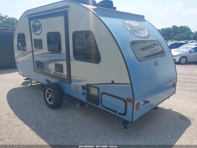 45839220 :رقم المزاد ، 4X4TRPT14HL016643 vin ، 2017 Forest River Rpod Travel Trailer مزاد بيع